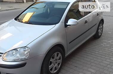 Volkswagen Golf  2005