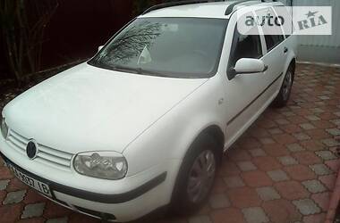 Volkswagen Golf  2003