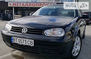 Volkswagen Golf  2003