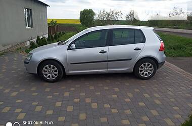 Volkswagen Golf  2005