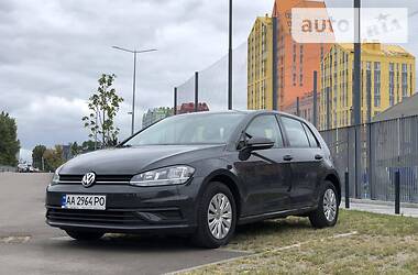 Volkswagen Golf  2017