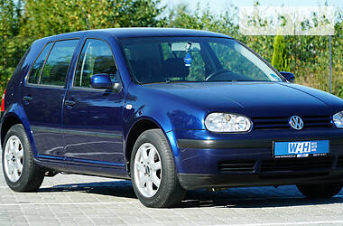 Volkswagen Golf  2002