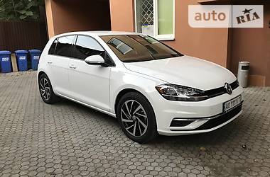 Volkswagen Golf  2018