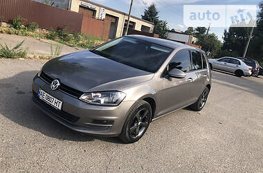 Volkswagen Golf 2.0TDi Bluemotion 2013