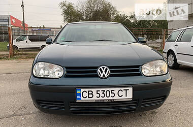 Volkswagen Golf  2002