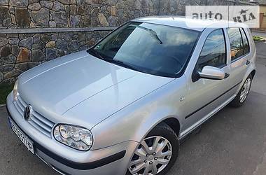 Volkswagen Golf Bez Podkrasa 2000