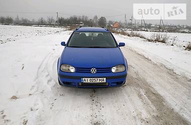 Volkswagen Golf  2000