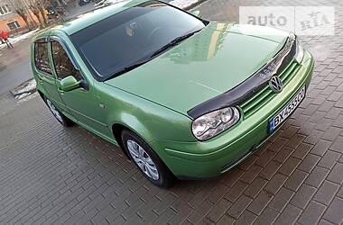 Volkswagen Golf  1998