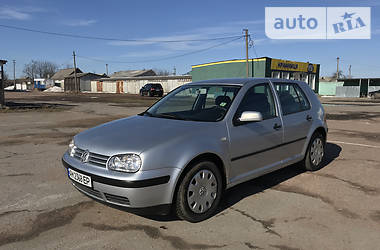 Volkswagen Golf  2001