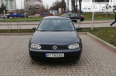 Volkswagen Golf  2001