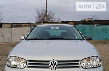 Volkswagen Golf  1999