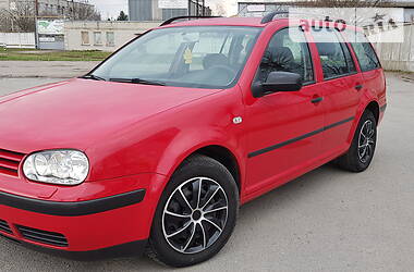 Volkswagen Golf  2001