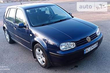 Volkswagen Golf MPI 2000