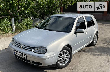 Volkswagen Golf  1999