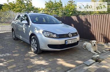 Volkswagen Golf  2010