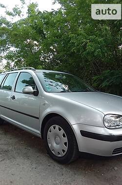 Volkswagen Golf  2001