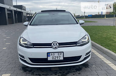 Volkswagen Golf  2015