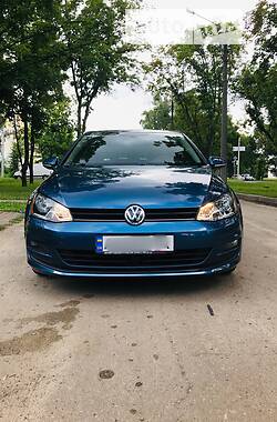 Volkswagen Golf  2017