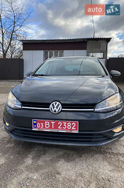 Volkswagen Golf  2017