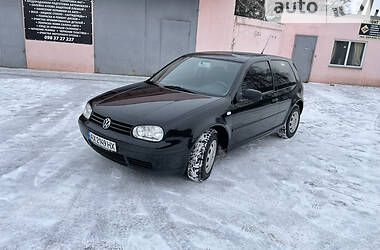 Volkswagen Golf  2001