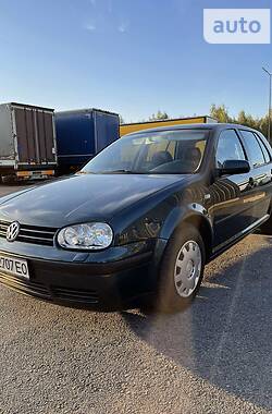 Volkswagen Golf  2001