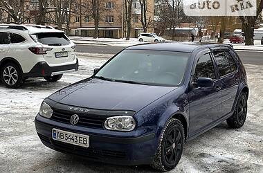 Volkswagen Golf  1998