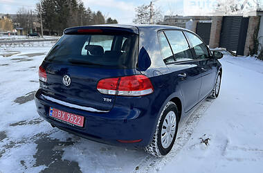 Volkswagen Golf  2010