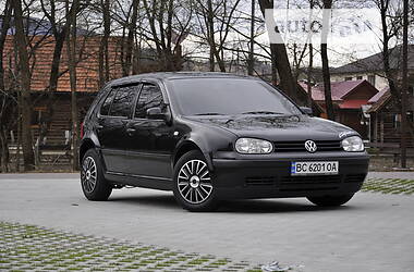 Volkswagen Golf  2000