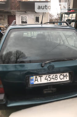 Volkswagen Golf  1993