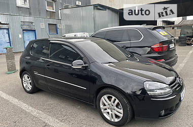 Volkswagen Golf  2008