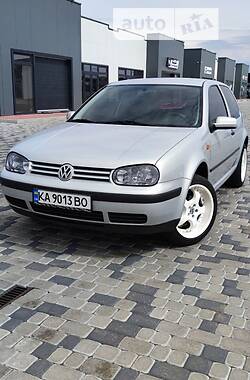 Volkswagen Golf  1998