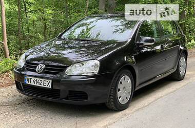 Volkswagen Golf  2005