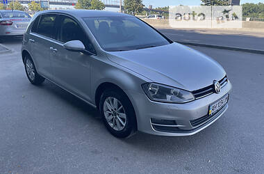 Volkswagen Golf  2013