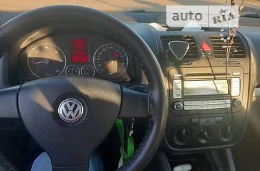 Volkswagen Golf  2008