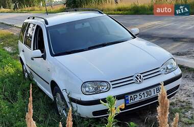 Volkswagen Golf  2004