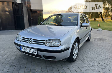 Volkswagen Golf  2000