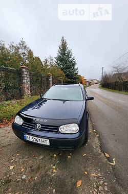 Volkswagen Golf  2003