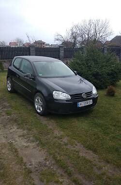 Volkswagen Golf  2005