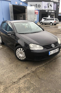 Volkswagen Golf  2003