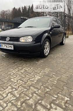 Volkswagen Golf  2001