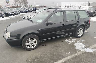 Volkswagen Golf  2005