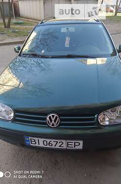 Volkswagen Golf  2000