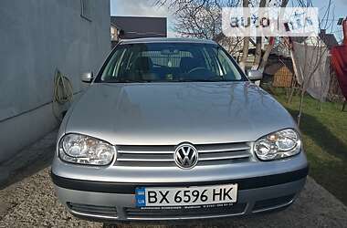 Volkswagen Golf  2000