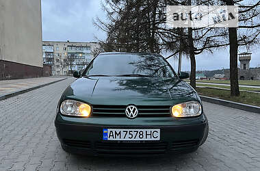 Volkswagen Golf  1998