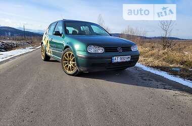 Volkswagen Golf  1998