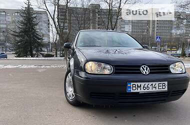 Volkswagen Golf  2003