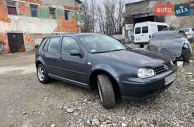 Volkswagen Golf 2002