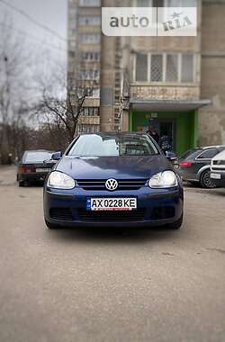 Volkswagen Golf  2005