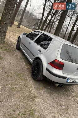 Volkswagen Golf  1999