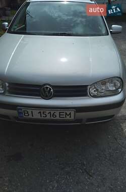 Volkswagen Golf  2002